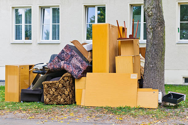 Best Commercial Cleanout Services  in French Mp, CA